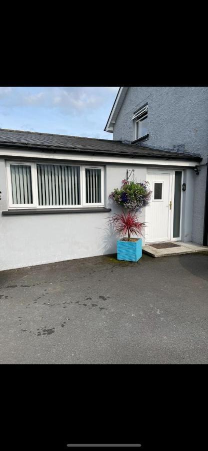 'Kodi'S Place' Well Appointed 1 Bedroom Apartment With Excellent Transport Links And Free Wi-Fi Whiteabbey Exterior photo