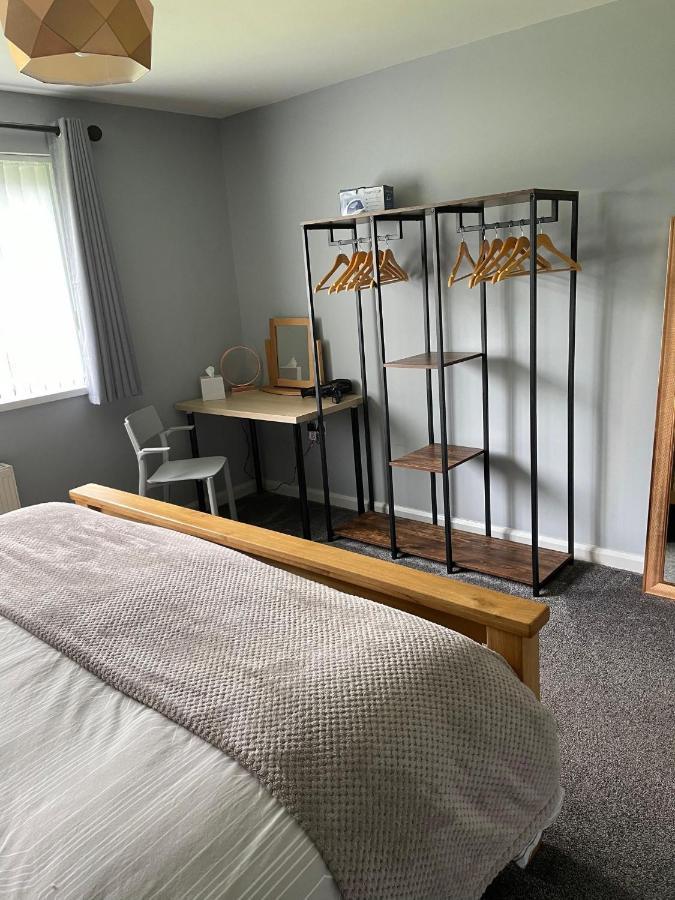 'Kodi'S Place' Well Appointed 1 Bedroom Apartment With Excellent Transport Links And Free Wi-Fi Whiteabbey Exterior photo